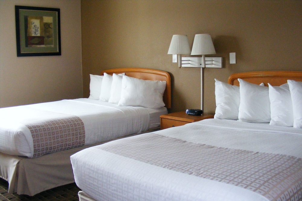 Americas Best Value Inn & Suites Bismarck 9/31