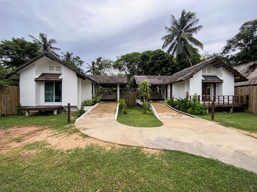 Chumphon Cabana 44/51