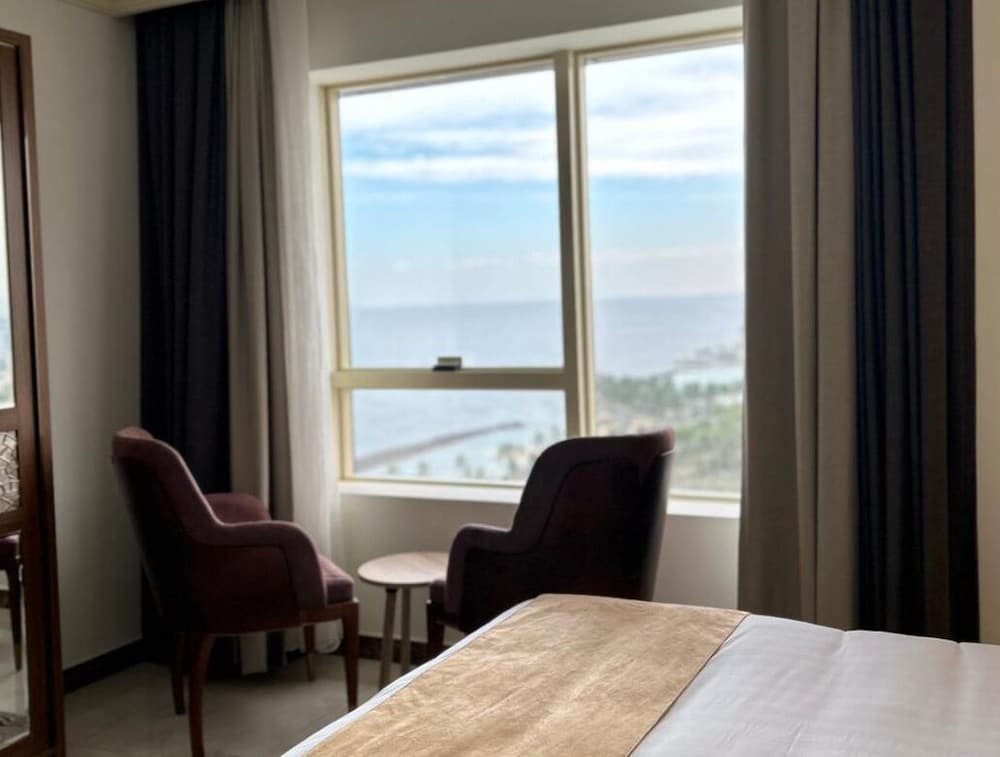 سي فرونت لوكس-سويت(Seafront Luxury Suites) 57/59