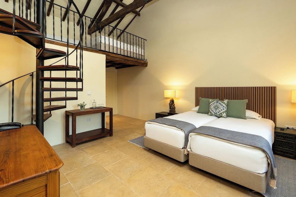 The Manor House Celeiros 22/75