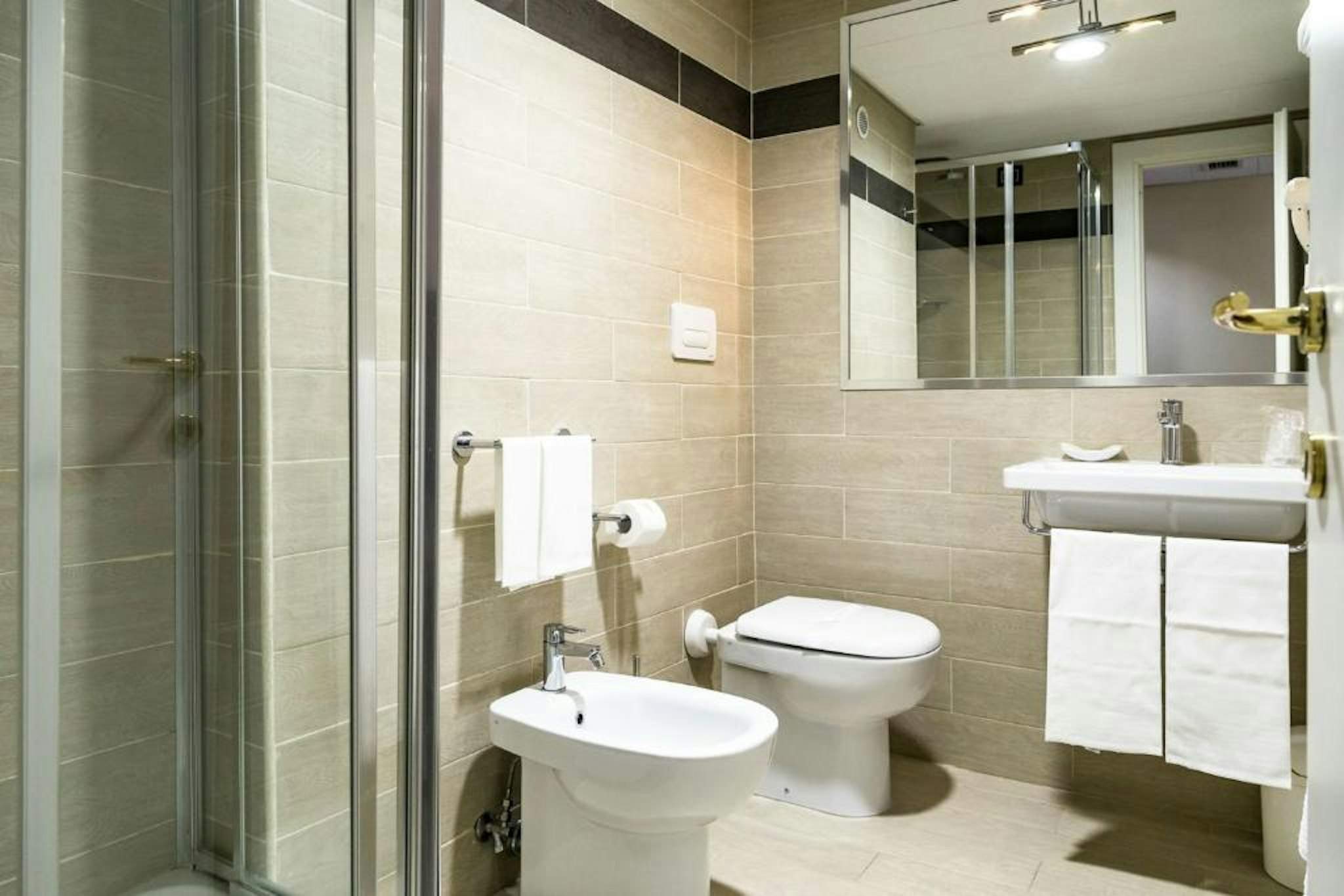 Pineta Palace Roma 25/27