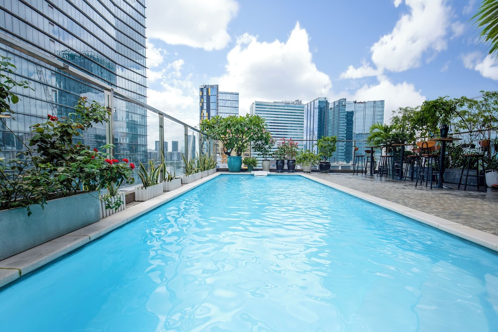 Nicecy Hotel Suites Spa 59/65