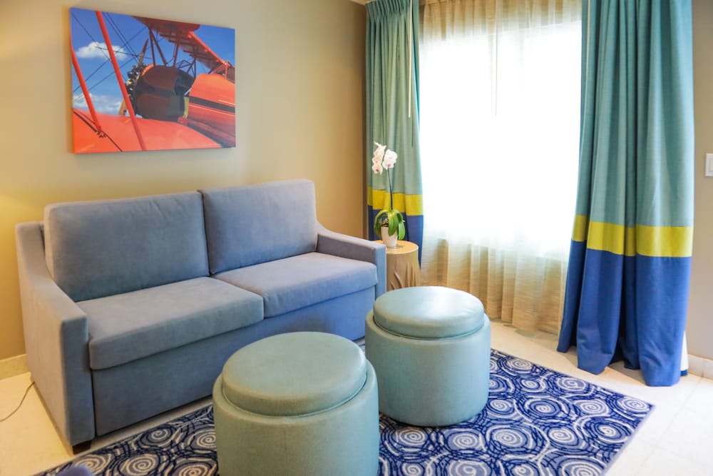 Orchid Key Inn 45/67