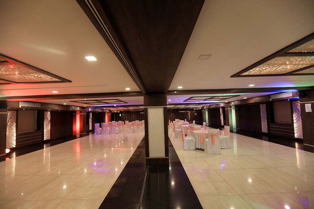 The Suncity 23/31