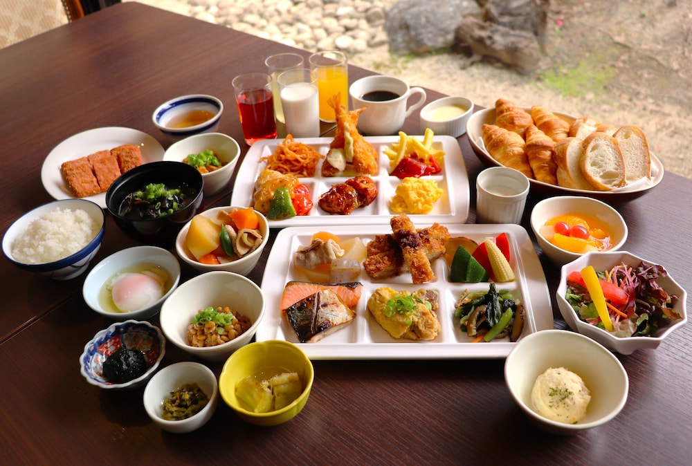 Izumo Royal Hotel 53/63