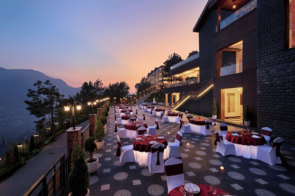 Deventure Shimla Hills 47/50