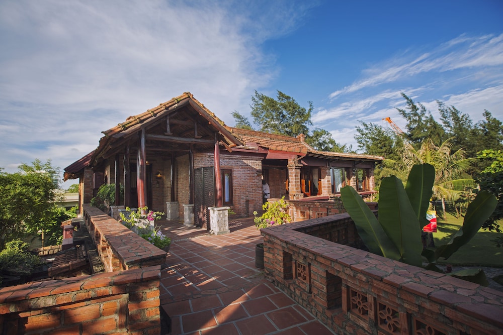 Van Chai Resort 4/50