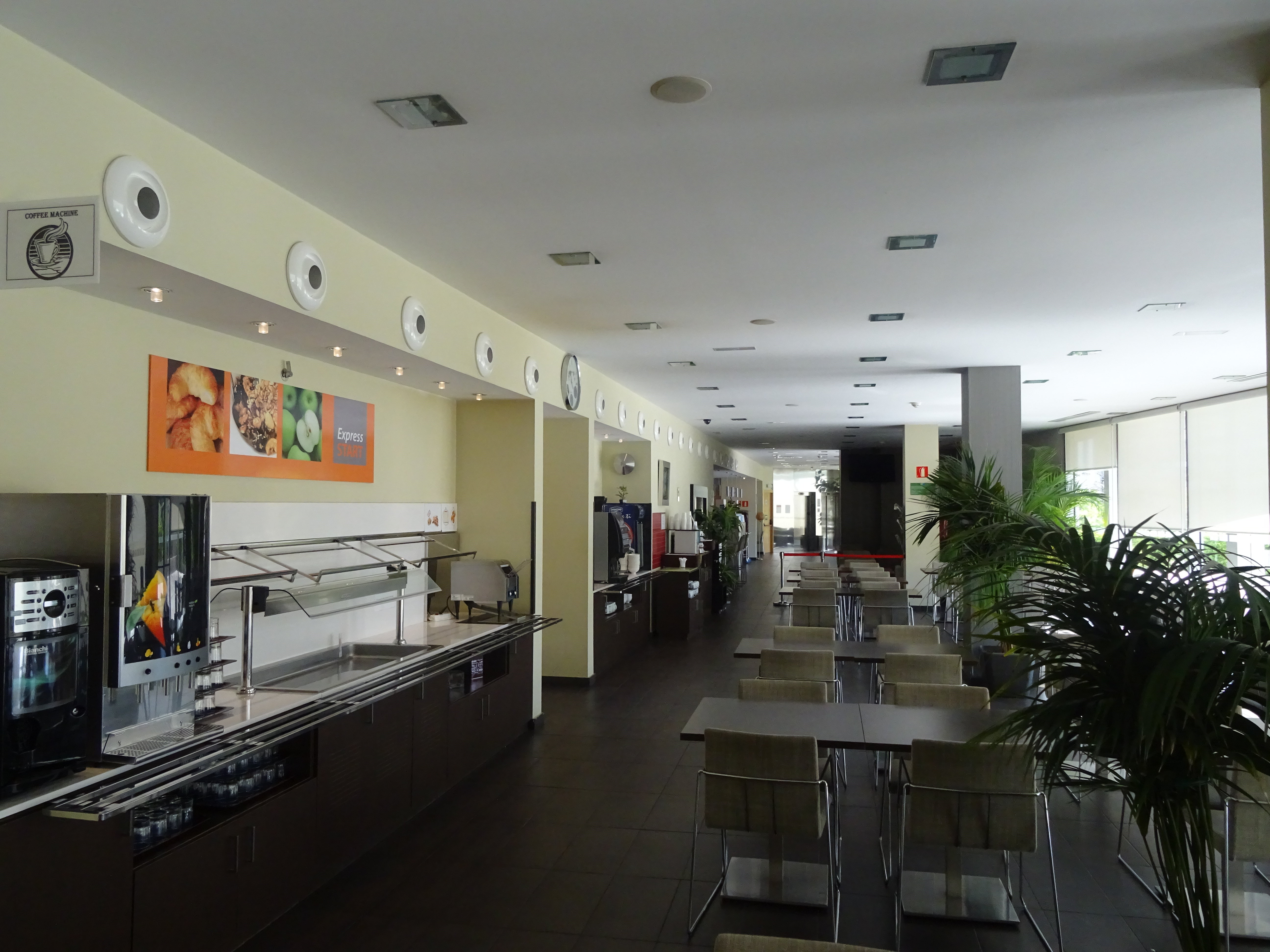 Holiday Inn Express Sant Cugat 34/60