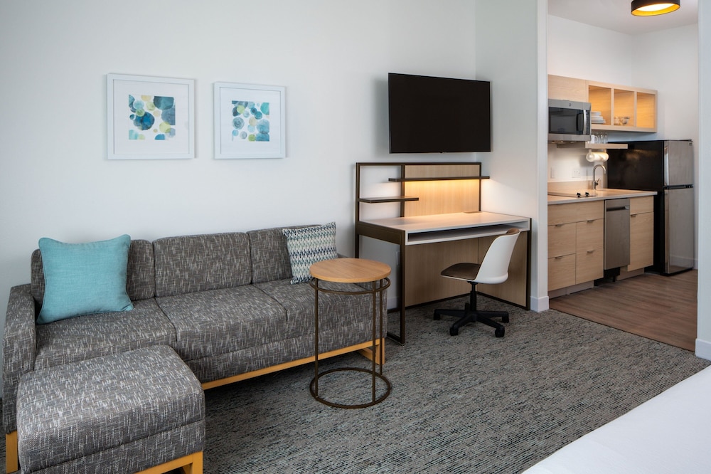 Towneplace Suites Pensacola West I-10 17/27