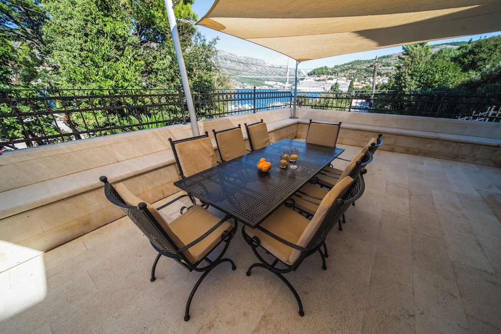 Villa Franica 20/50