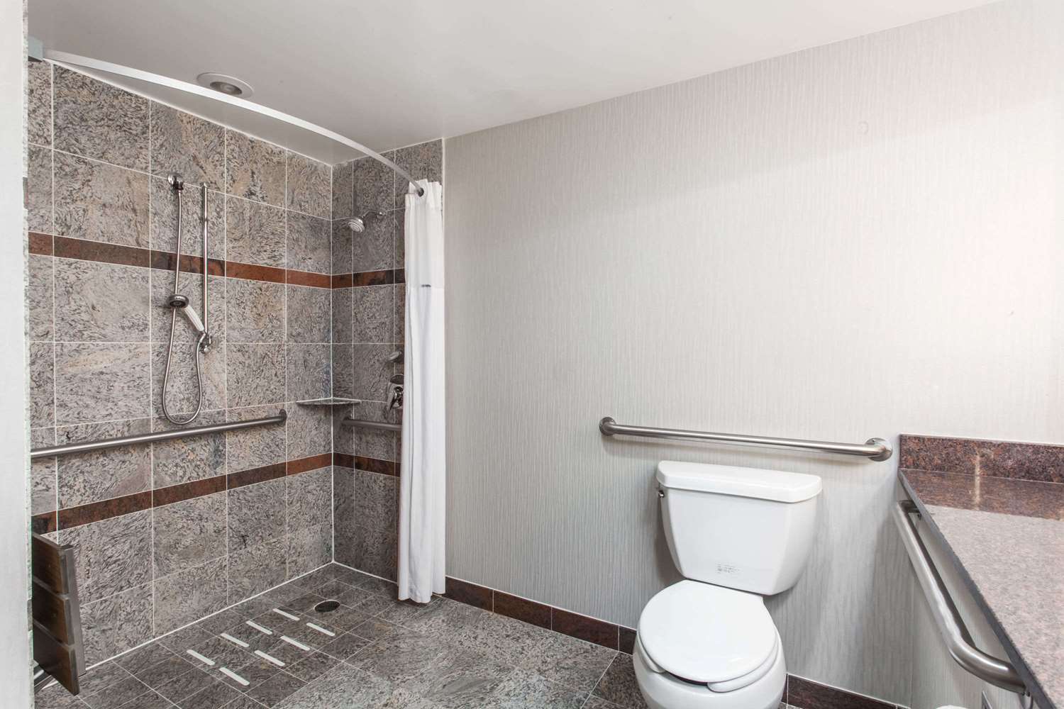 Days Inn by Wyndham Lanham Washington DC 39/40