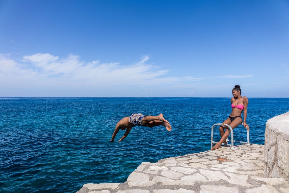 Samsara Cliff Resort Hotel 33/50