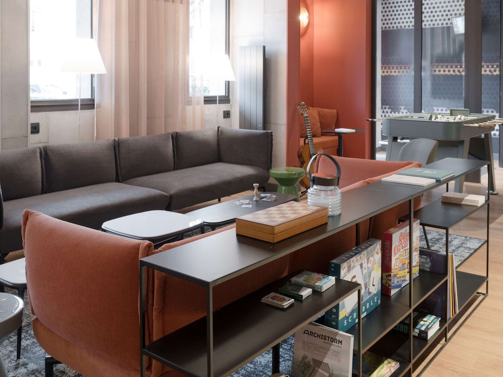 lounge
