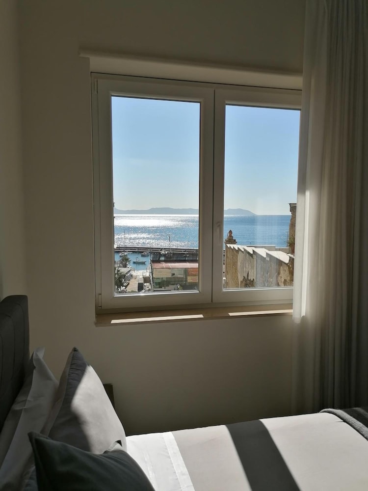 Napoli d Amare 16/36