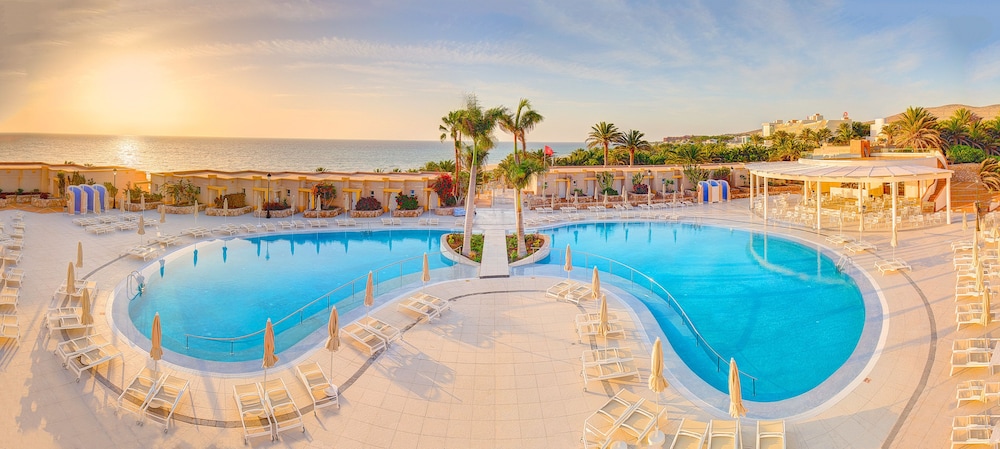 SBH Monica Beach Resort 43/47