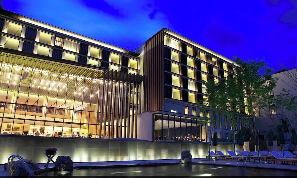 Royal Chiaohsi Hotel 4/73