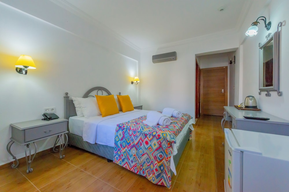Zehra Hotel - All Inclusive 12/50