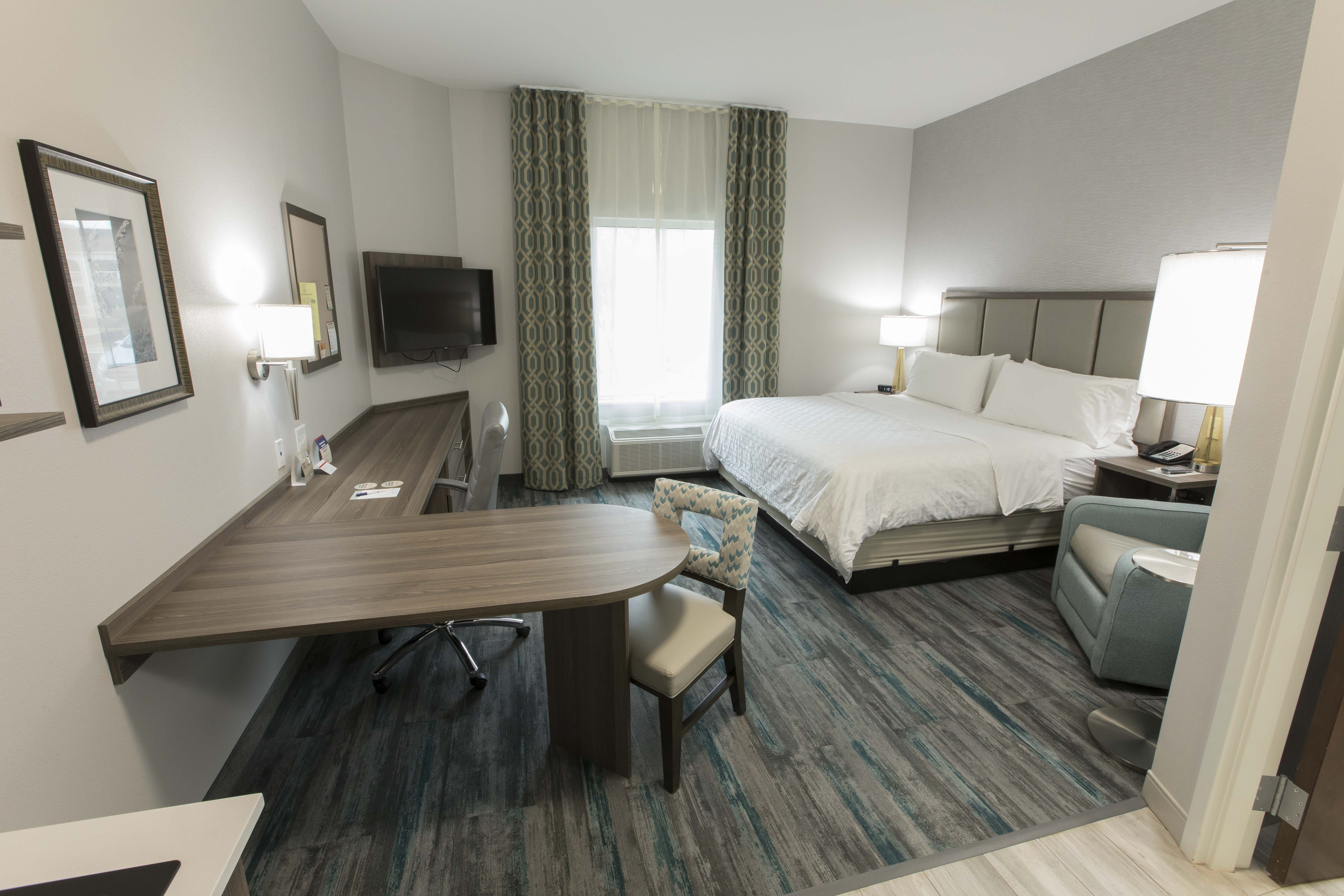 Candlewood Suites Mcdonough 13/48
