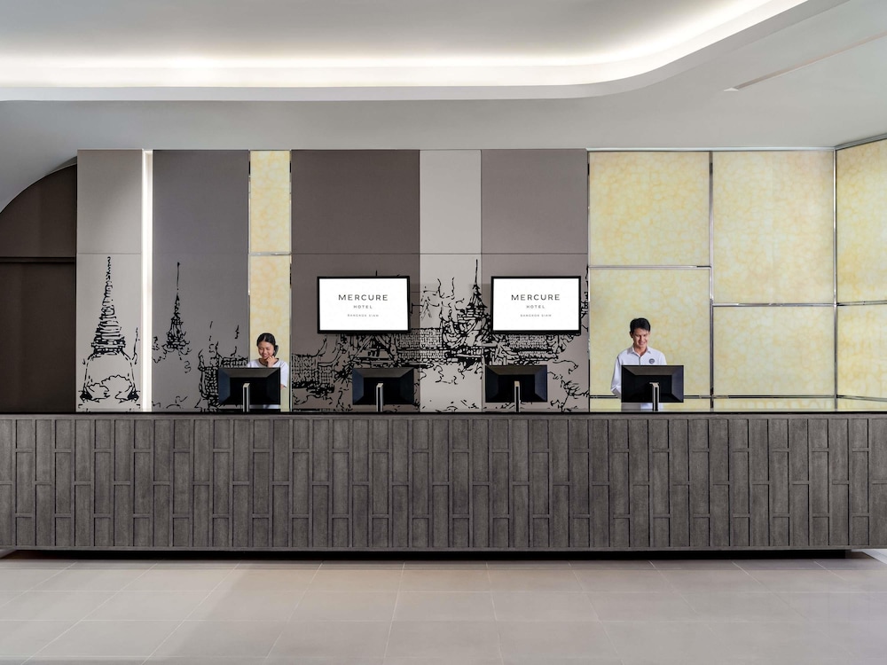 Mercure Bangkok Siam 8/74