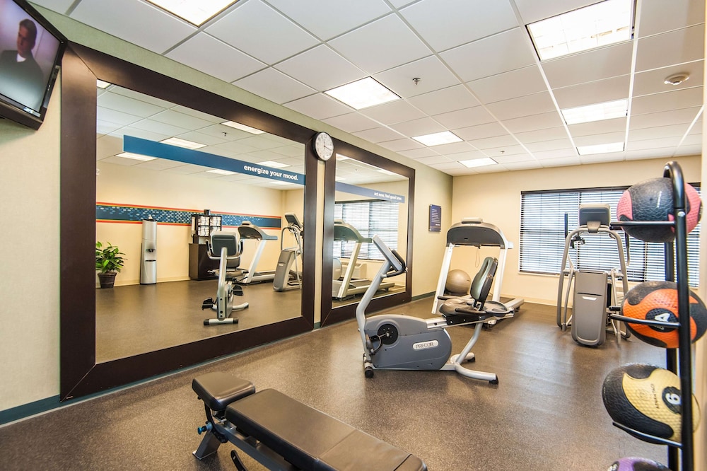 Hampton Inn South Kingstown-Newport Area 36/59