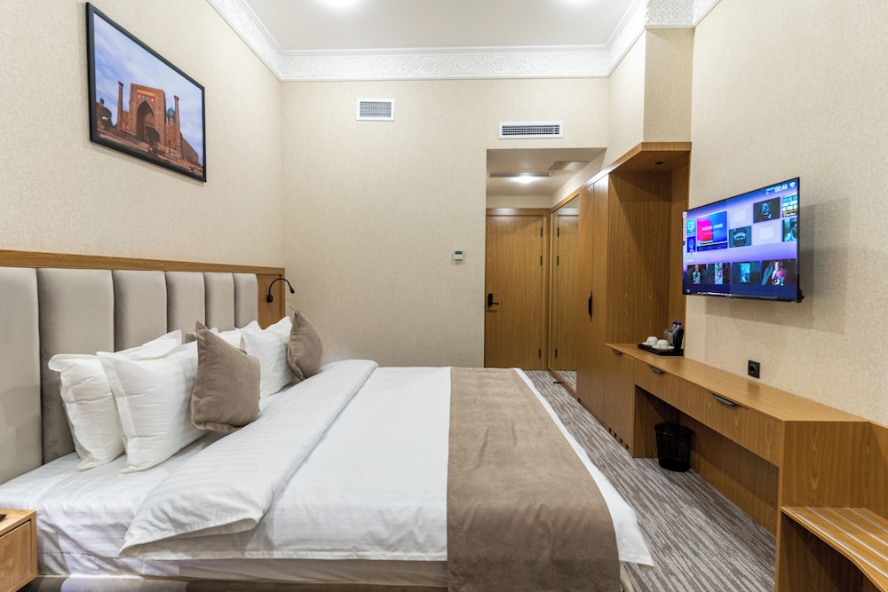 MIRZO HOTEL 25/62