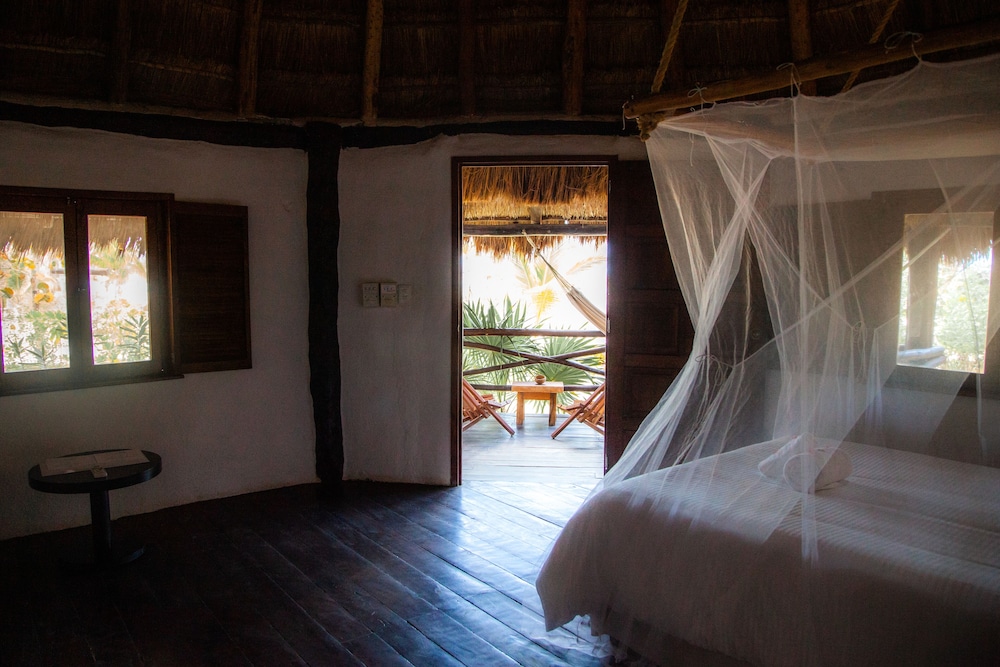 Blue Holbox Hotel 24/70
