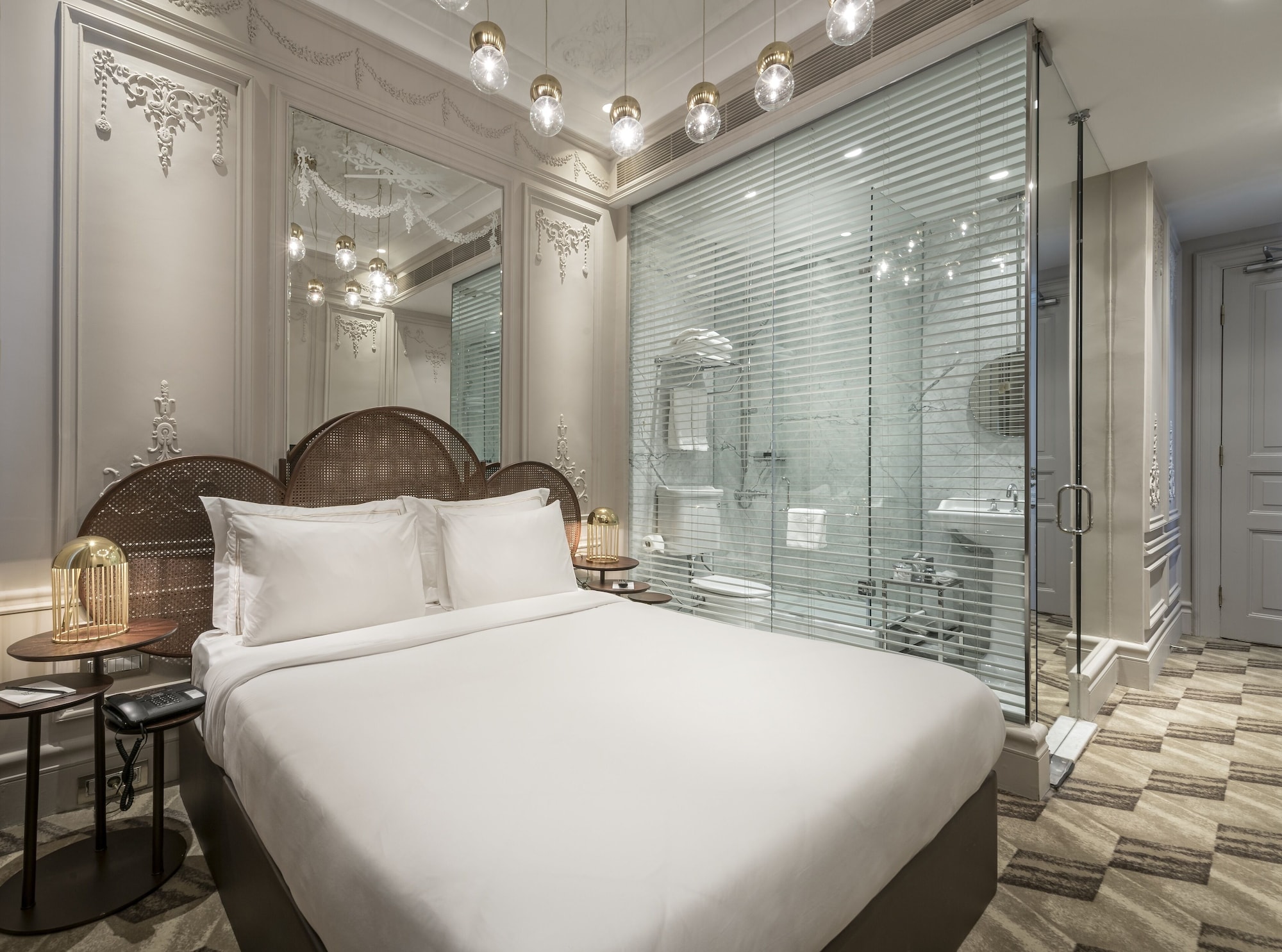 BOSPHORUS, DELUXE, SUITE, PARTIAL SEA VIEW