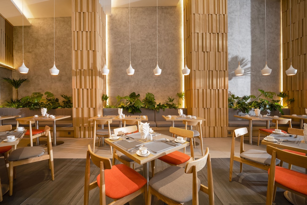 Estrella Boutique Hotel 43/58