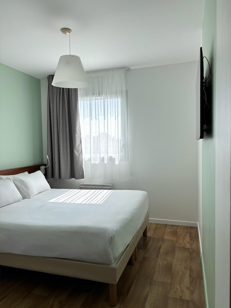 HOTEL ECONUIT 14/47
