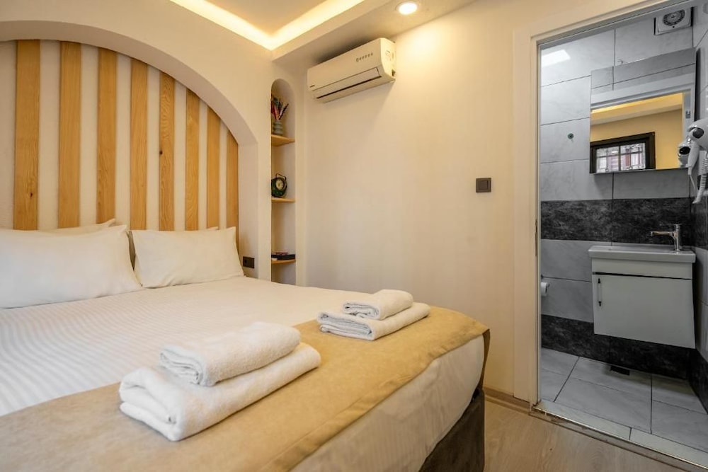 Hotel Emir 6/50