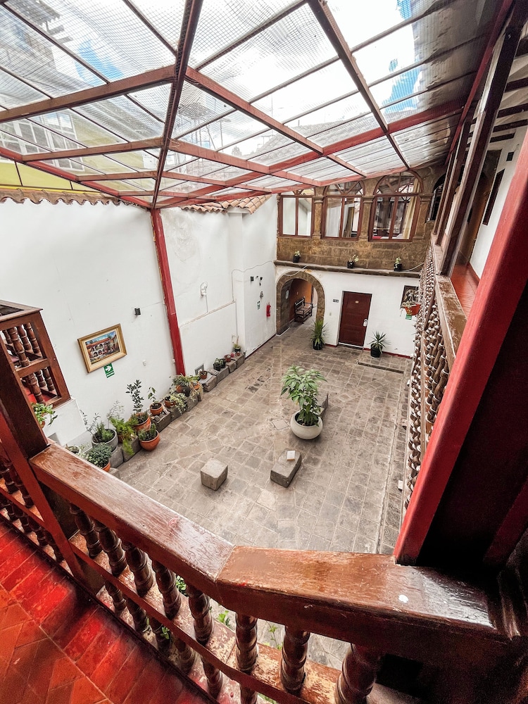 Cusco Plaza Saphi 39/75