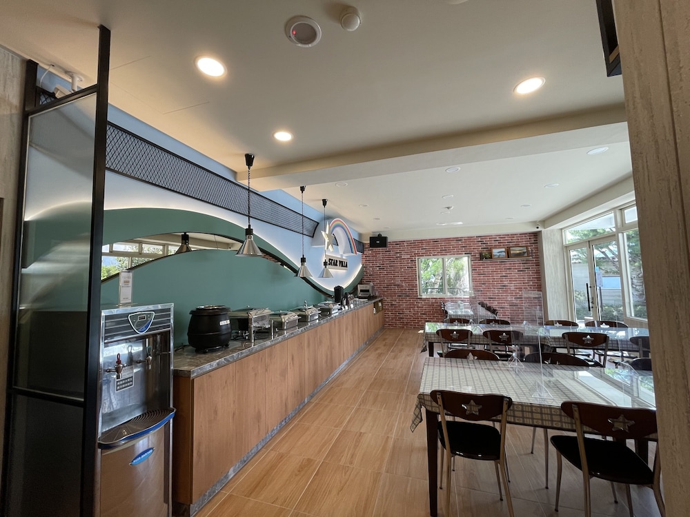Star Villa 12/66