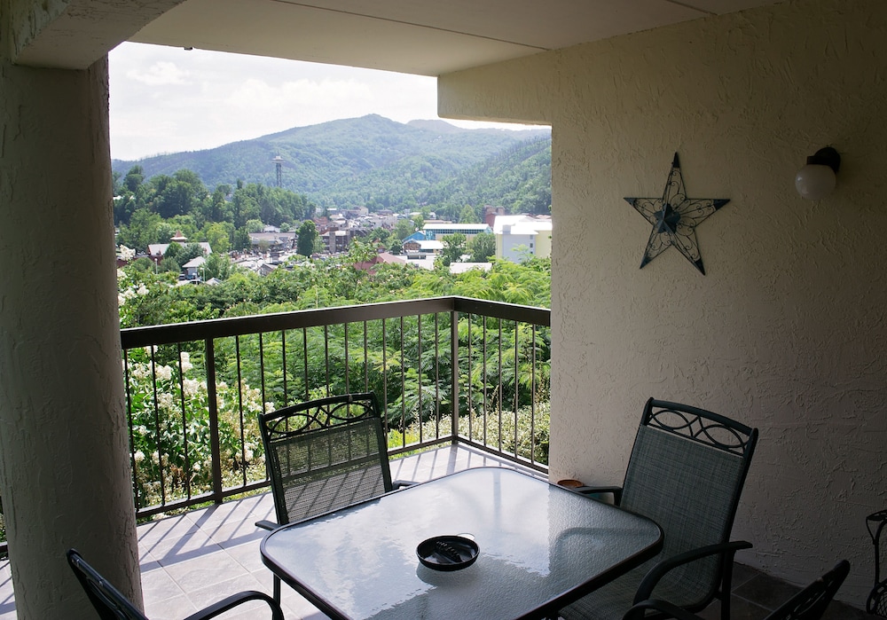 Gatlinburg Chateau Rentals 28/50