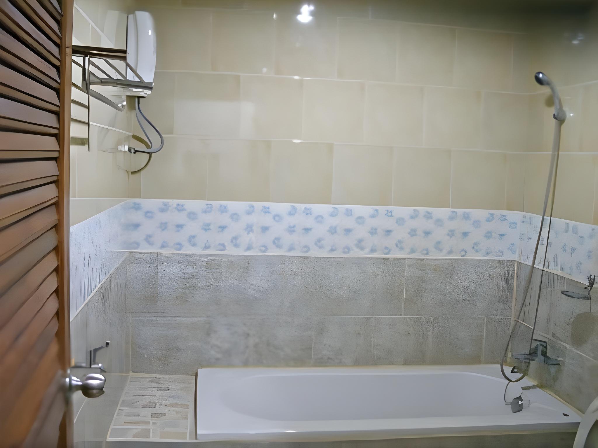 KAMALA PHUYAI RESORT 43/44