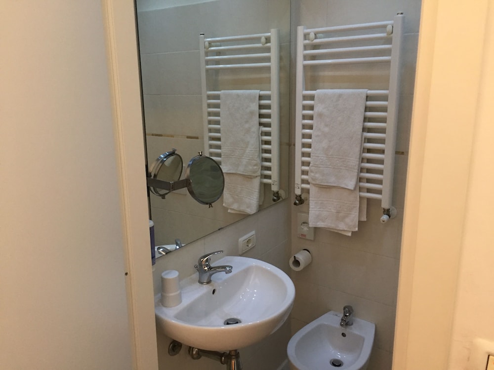 HOTEL VIKING 15/70