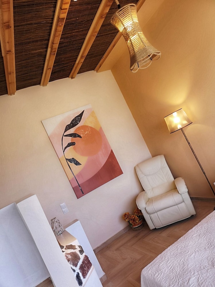 Amerisa Suites 66/85