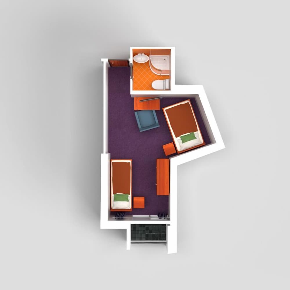Atrium Hotel 31/47