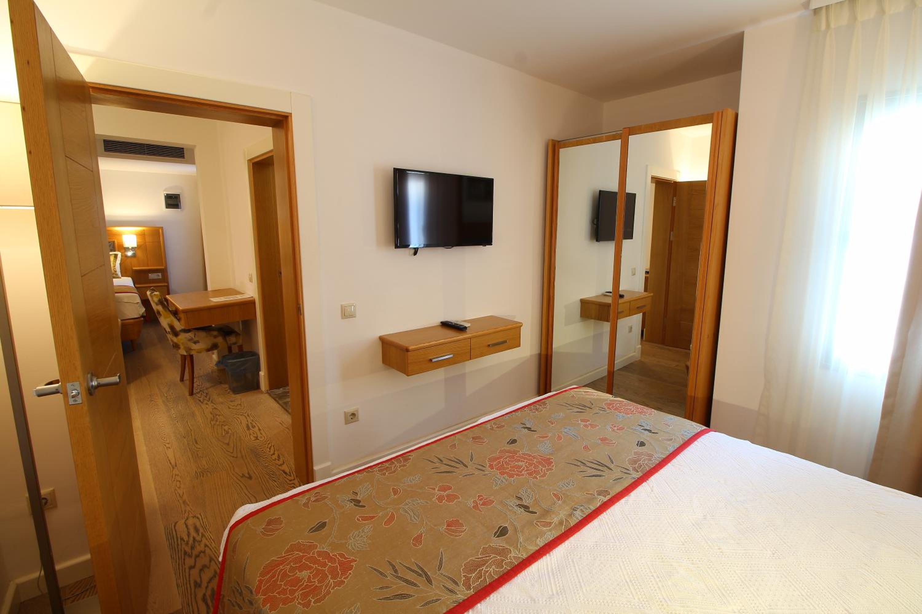 rooms