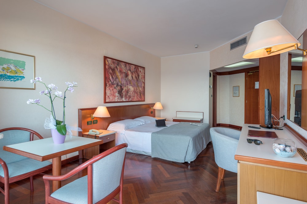 Splendid Hotel La Torre 19/33