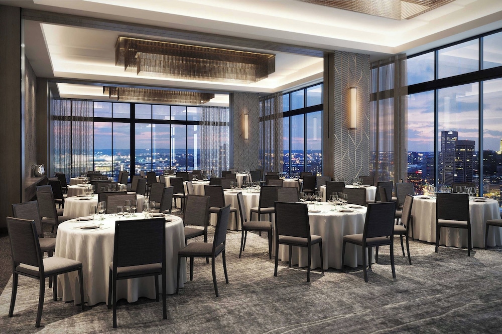 Element Miami Brickell 28/40