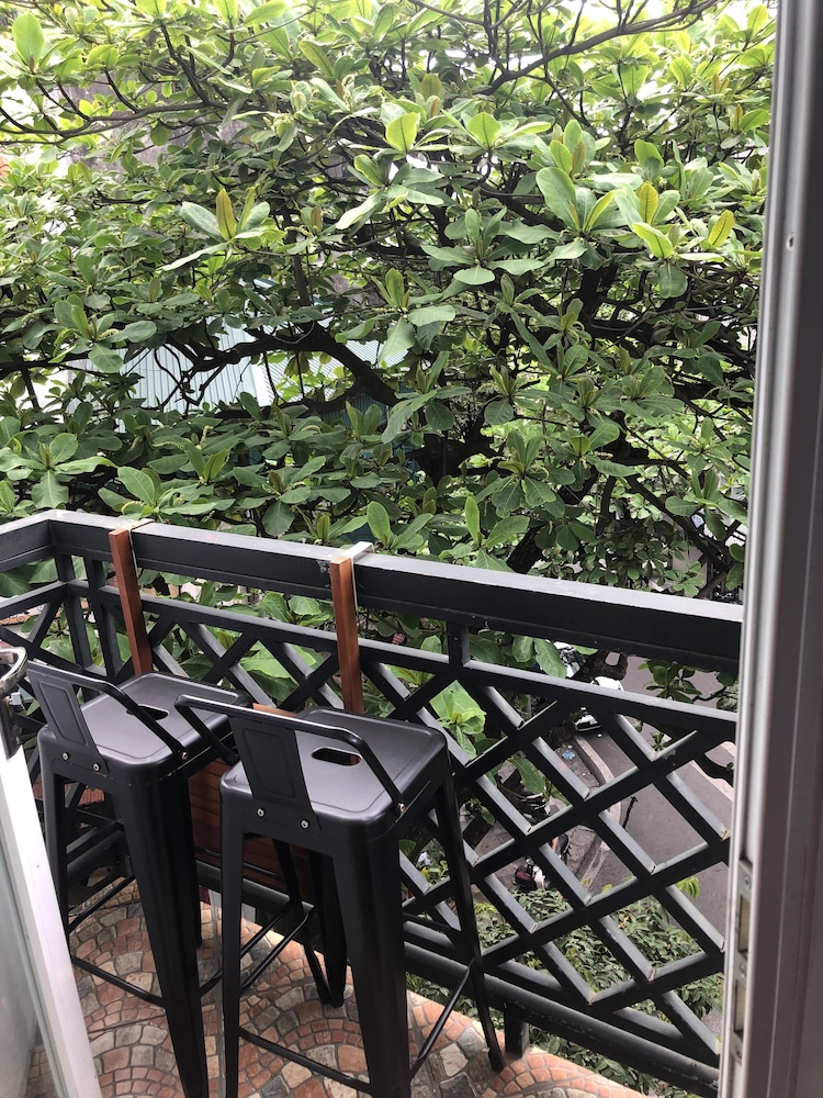 HANOI CHIC BOUTIQUE HOTEL 63/74
