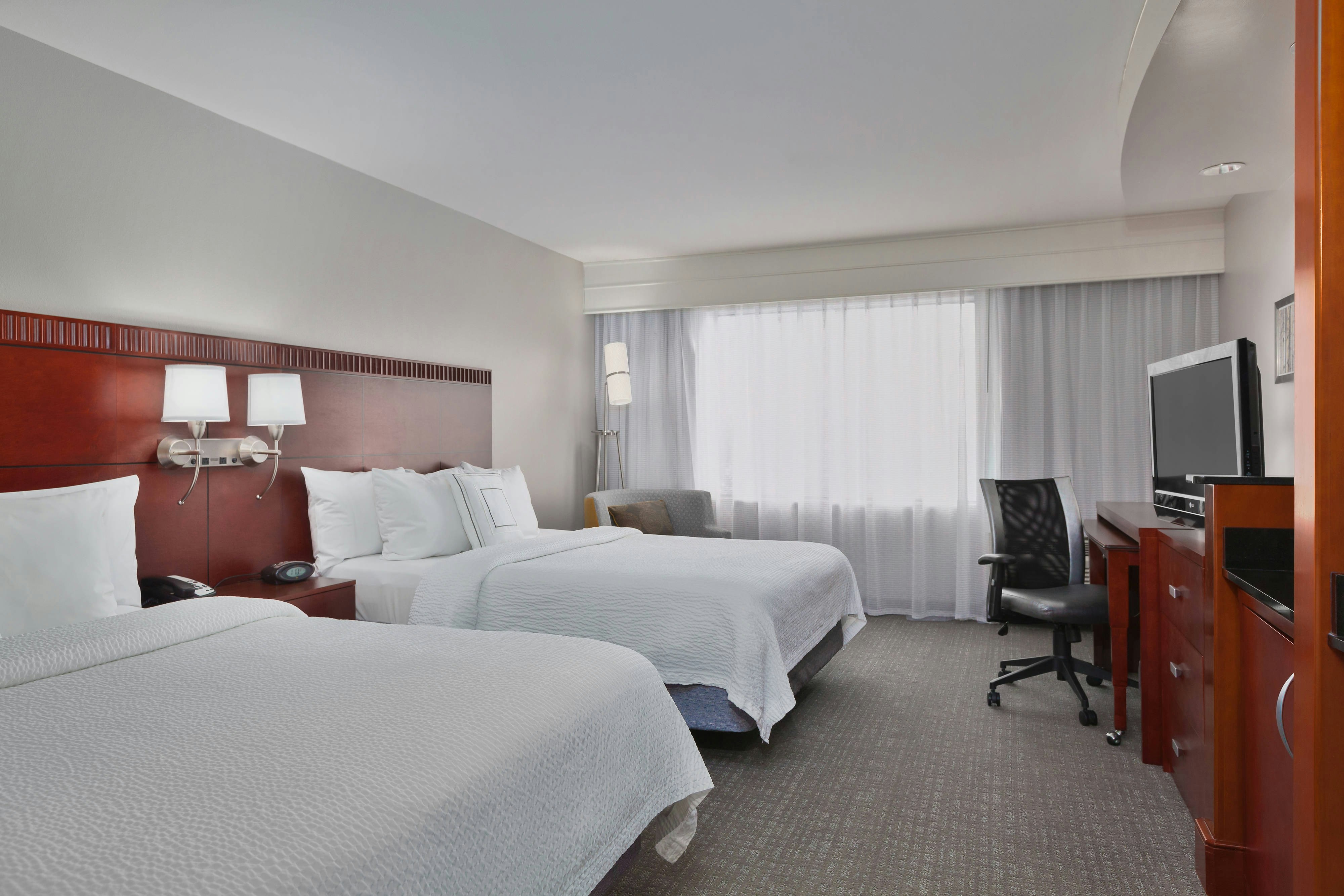 room, 2 queen beds