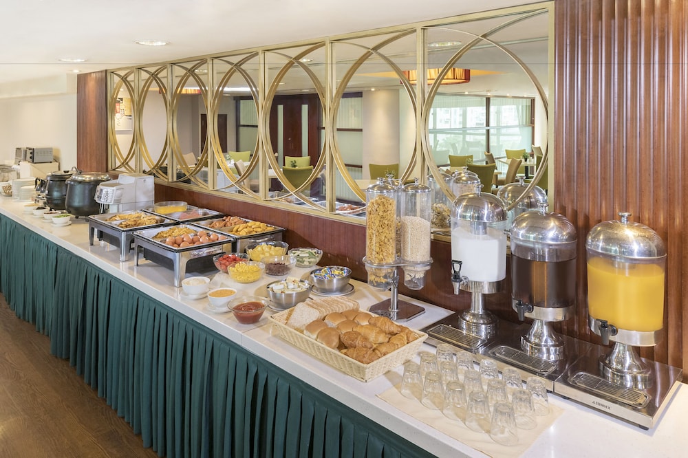 Silka Far East Hotel 38/50