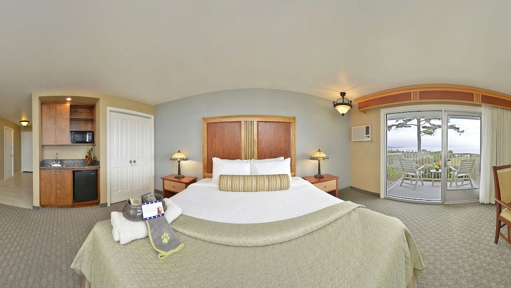 Pacific Point Resort 13/33