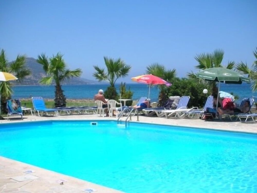 Souli Beach Hotel 49/51