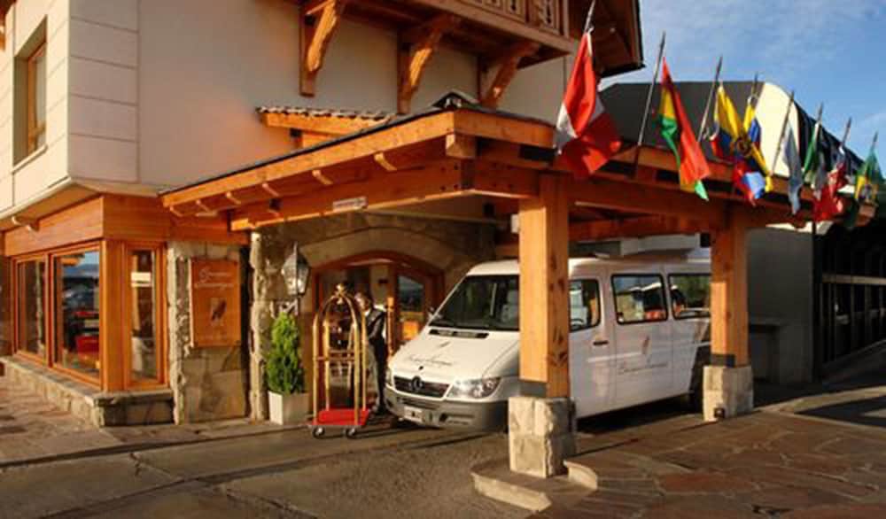 Cacique Inacayal Lake & Spa Hotel 42/50