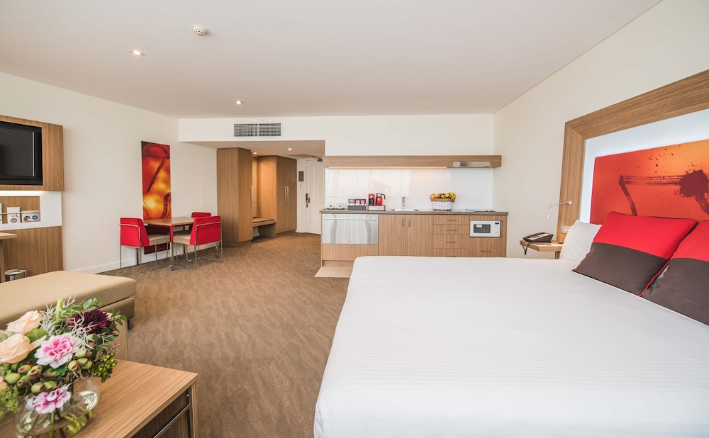 Novotel Sydney West HQ 14/61