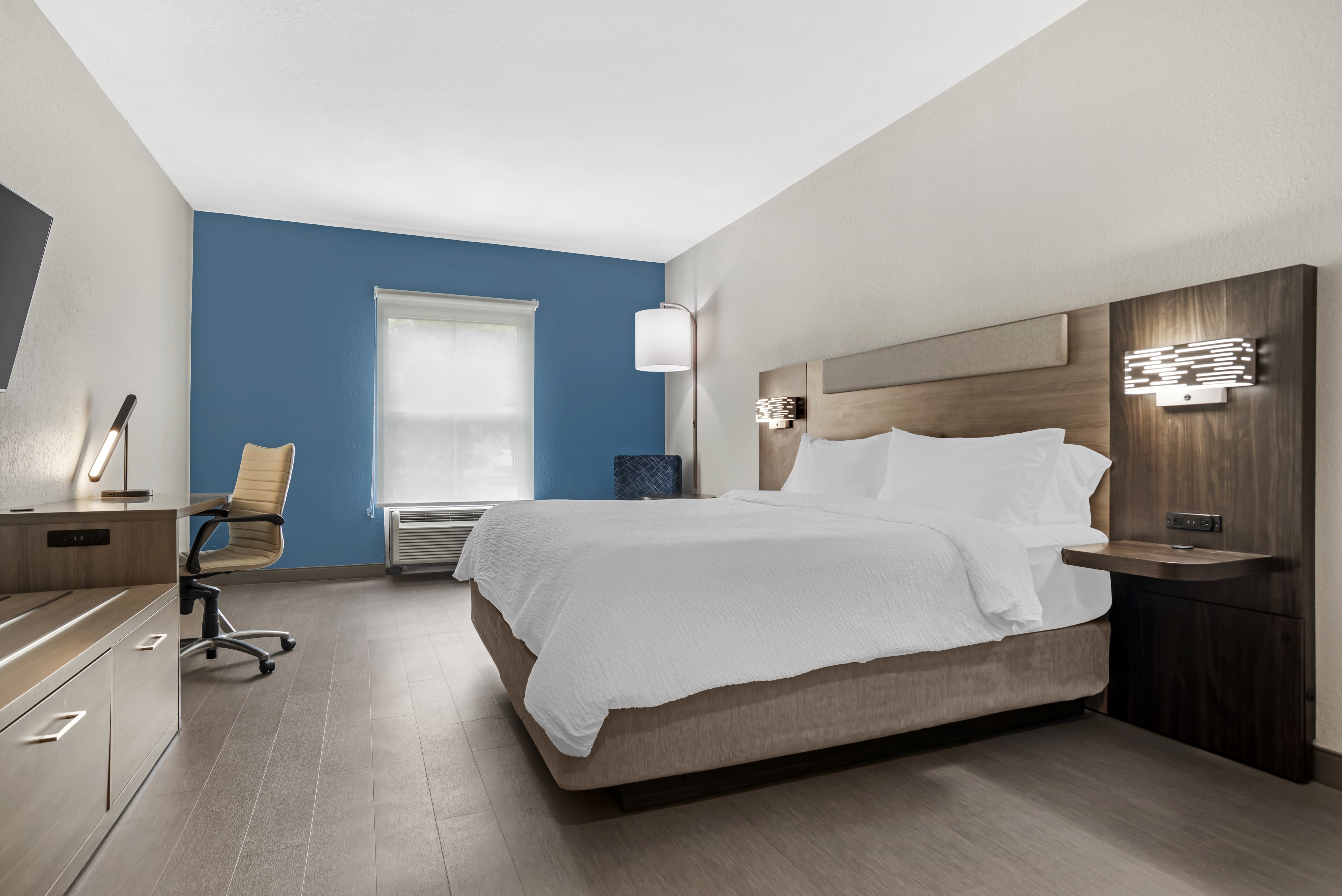 Holiday Inn Express Fairhope - Point Clear 27/72