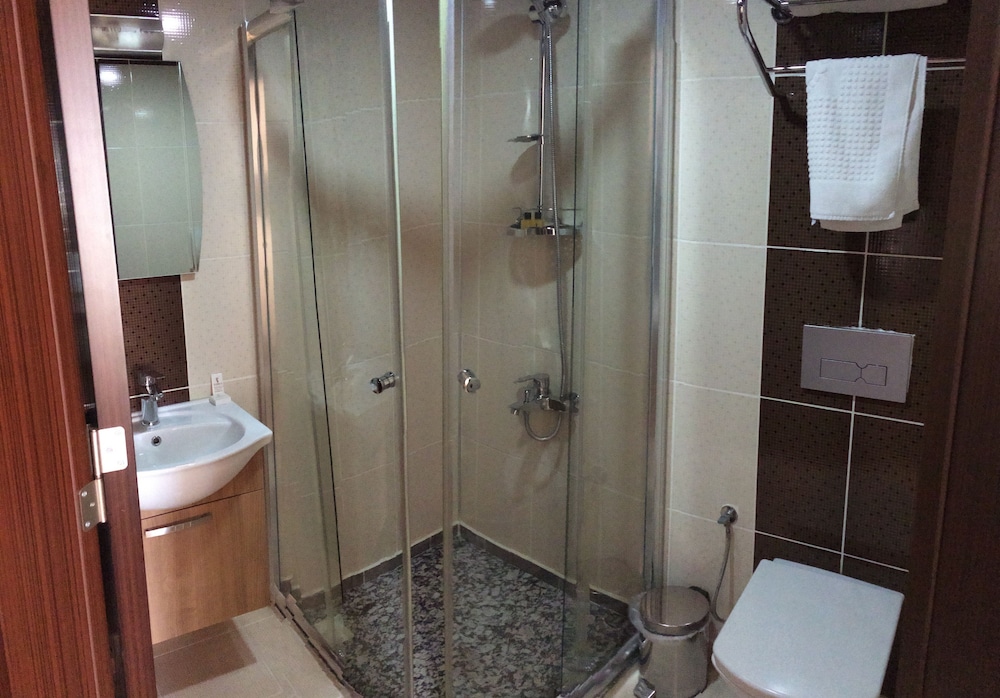 Samos Hotel 28/33