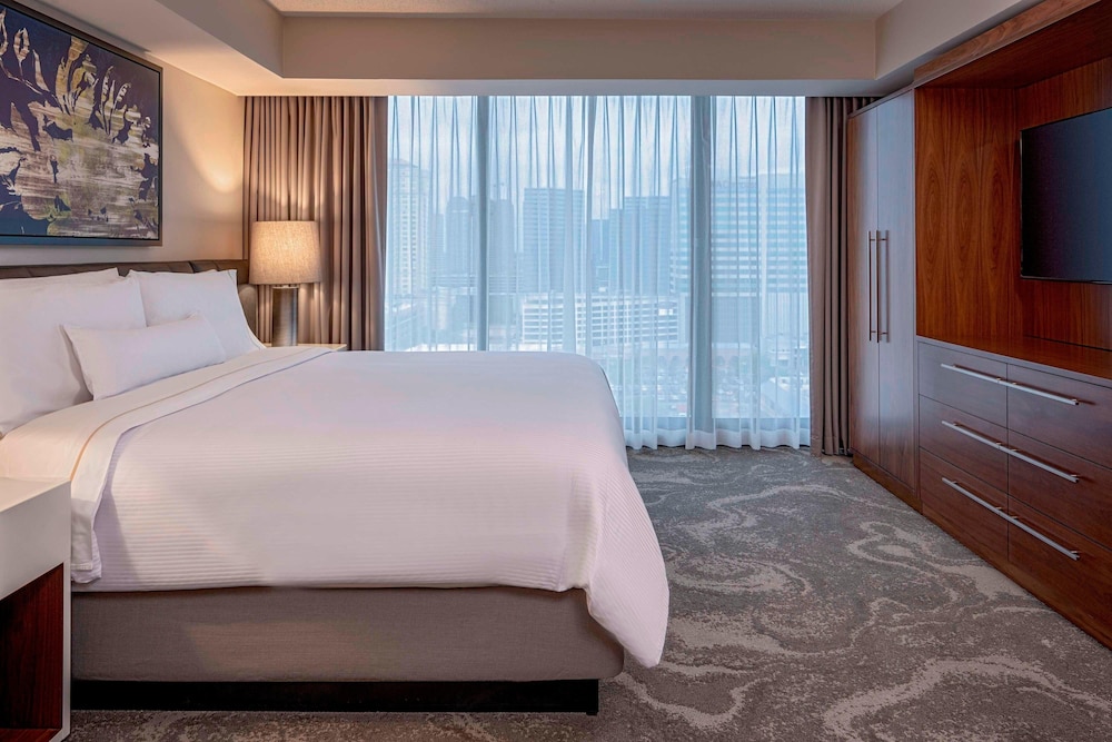 The Westin Oaks Houston at the Galleria 12/58